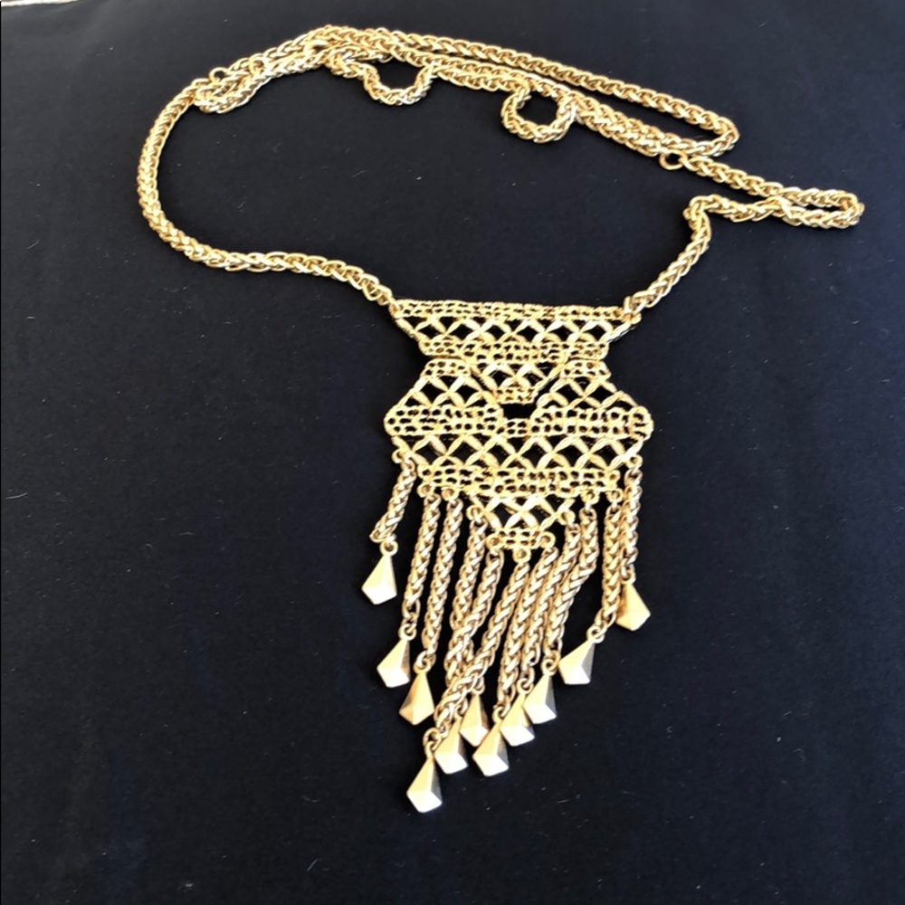 Good Stella & Dot Necklace